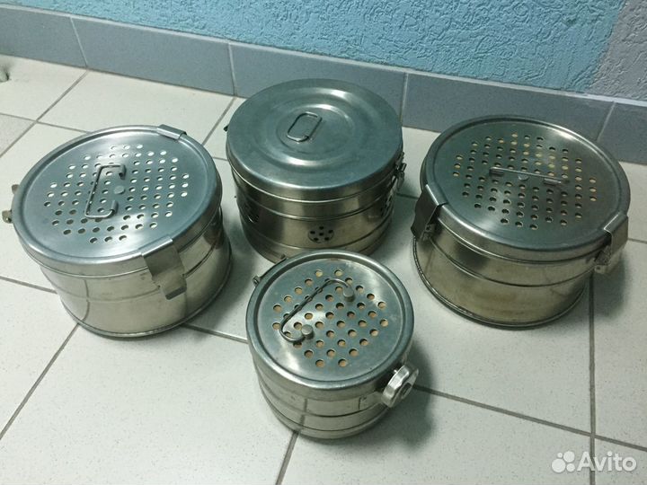 Коробка стерилизационная бикса