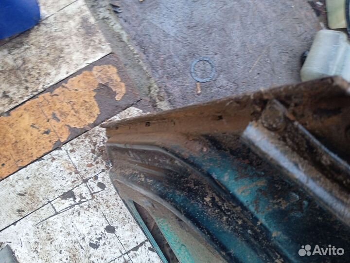 Дверь шевроле нива задняя левая