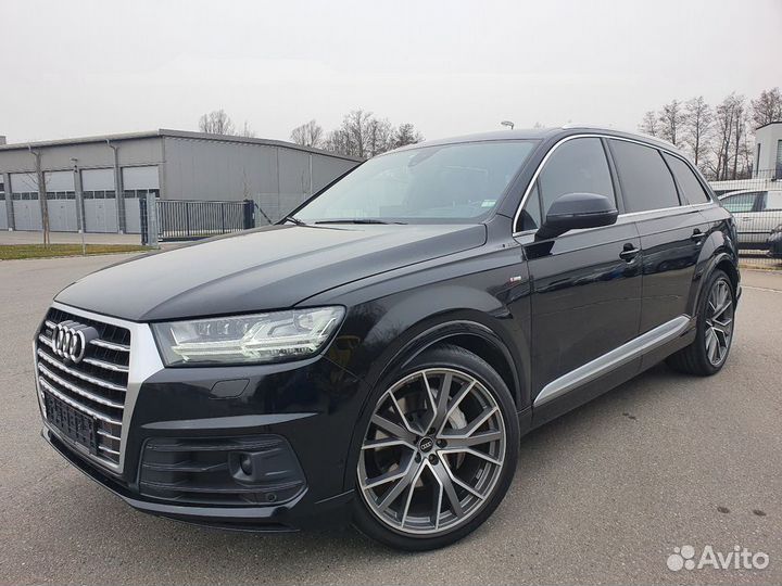 В разборе Audi Q7 4M 3.0 TDI