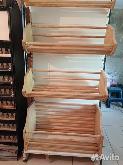 Стелажи сигаретный шкаф