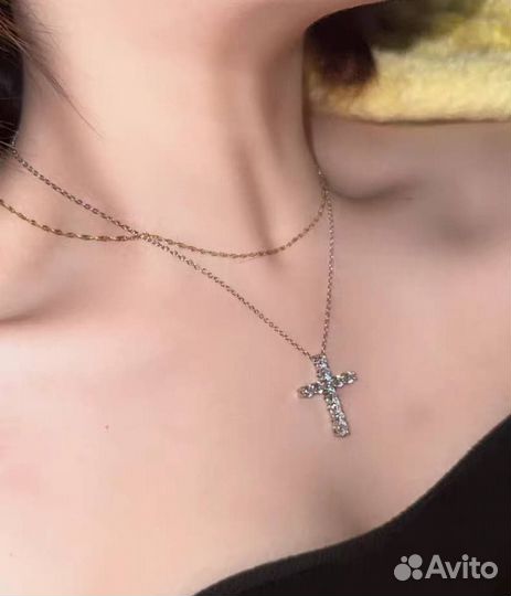 Кулон крест с бриллиантом серебро муассанит