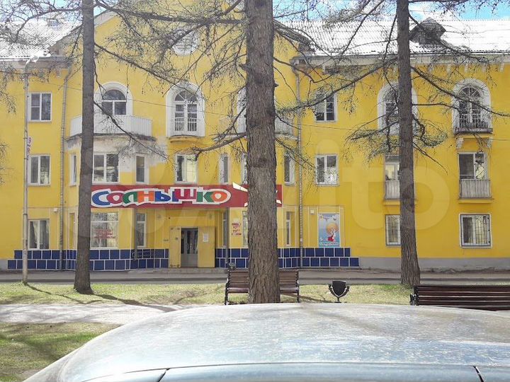 Торговая площадь, 180 м²