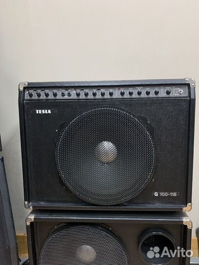 Гитарный комбоусилитель/стек Тесла
