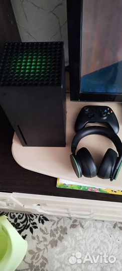 Xbox series X + xbox wireless headset + Game Pass