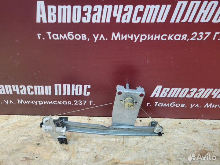 Стеклоподъемник задний правый Renault Duster