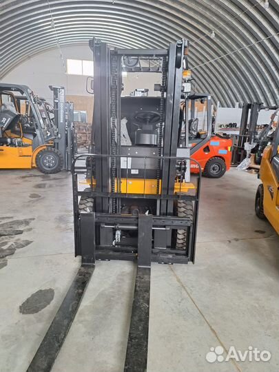 Вилочный погрузчик Heli CPCD20, 2023