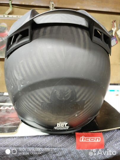 Icon Varian Ghost Carbon