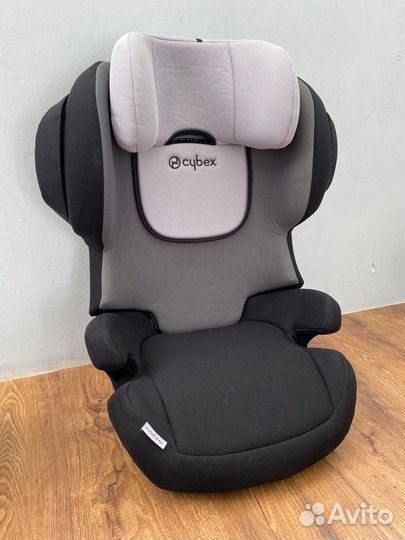 Автомобильное кресло cybex Juno 2