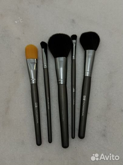 Набор кистей для макияжа