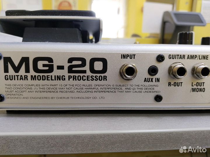Гитарный процессор эффектов NUX MG-20