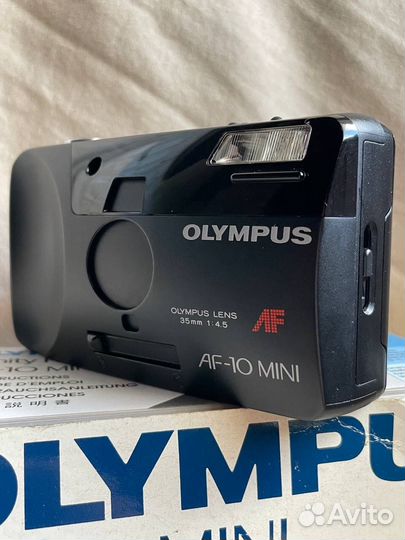 Плёночный фотоаппарат Olympus AF-10 mini
