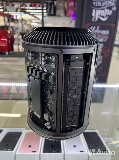 Mac Pro (64GB/1TB/6GB) Топ