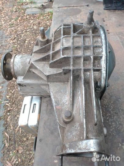Продам редуктор на ваз Нива-2121