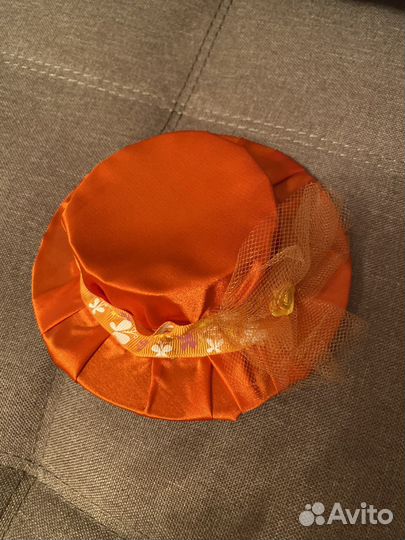 Две заколки 