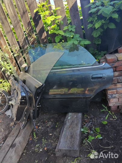 Двери honda сайбер