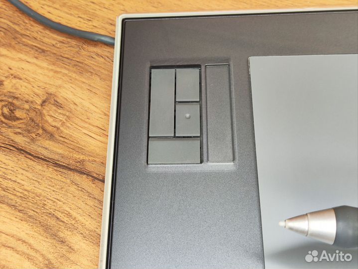 Профессиональный графический планшет Wacom Intuos3