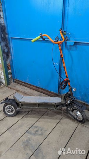 Электросамокат полный привод