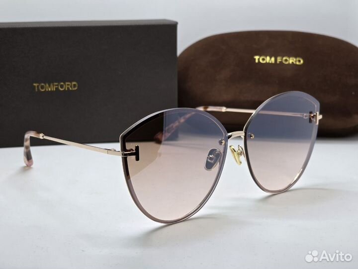 Солнцезащитные очки Tom ford Evangeline FT1106