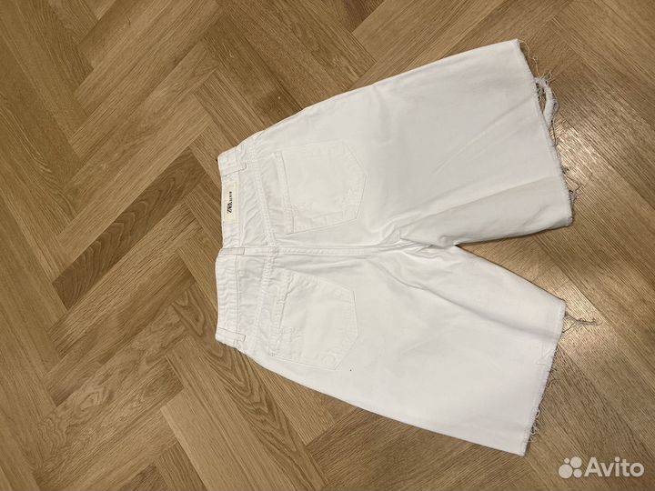 Шорты Zara
