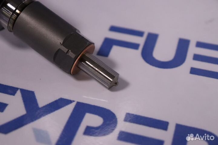 Форсунка топливная 0445120003