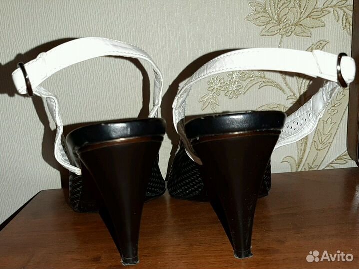 Босоножки Moda donna