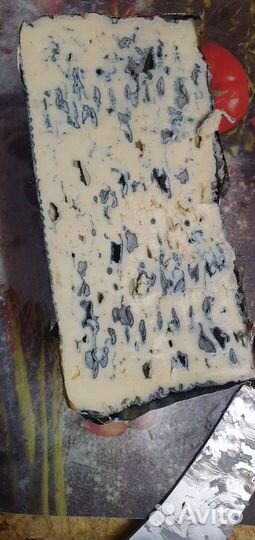 Сыр мягкий с плесенью Сэнт агюр, Бавария блу