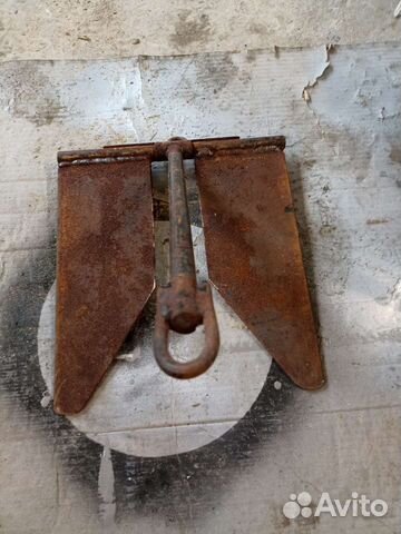 Якорь для лодки