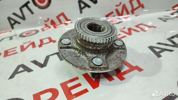 Ступица задняя Nissan Wingroad WFY11 QG15DE