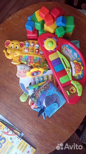 Развивающие игрушки пакетом
