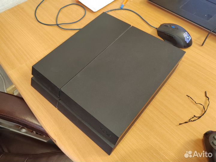 Sony playstation 4 ps4