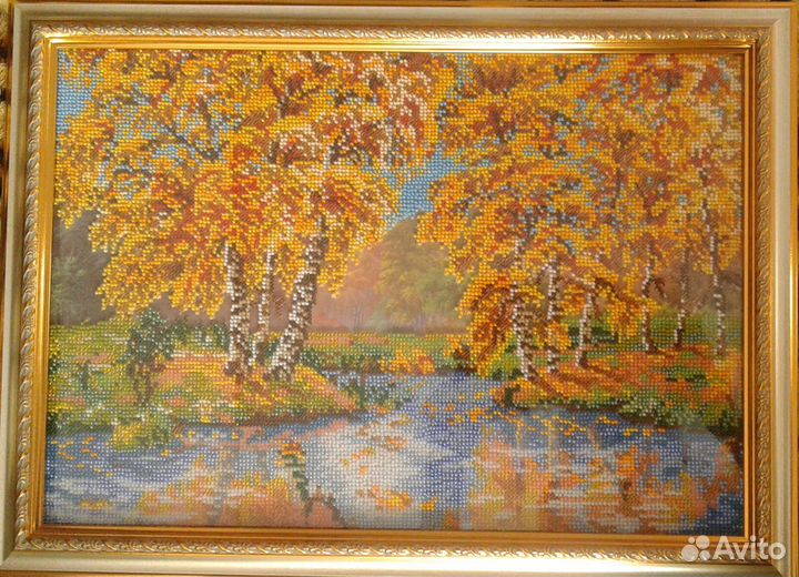 Картина вышитая бисером