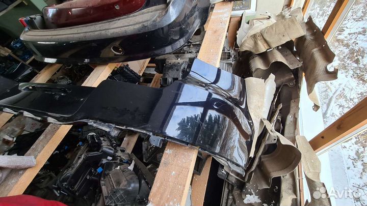 Бампер задний Volkswagen Tiguan 2010