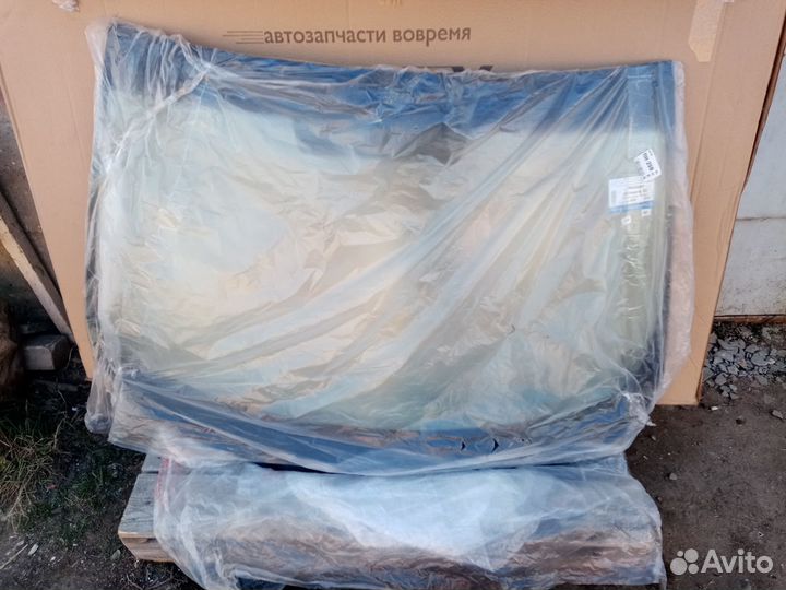 Лобовое стекло Nissan Almera