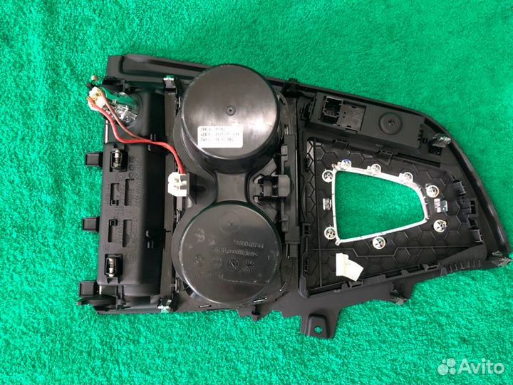 Накладка центрального консоля с блоком кнопок Bmw