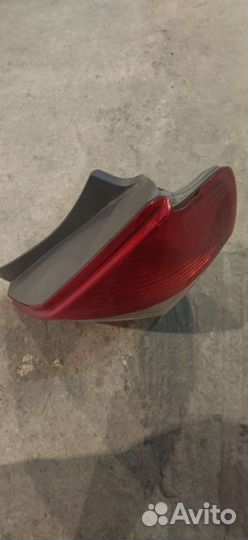 Фонарь задний Honda fit