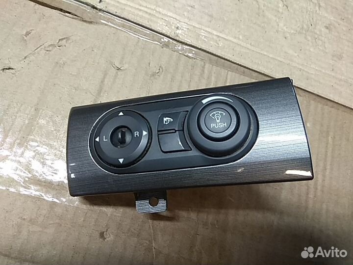 Блок управления зеркалами chevrolet captiva C100