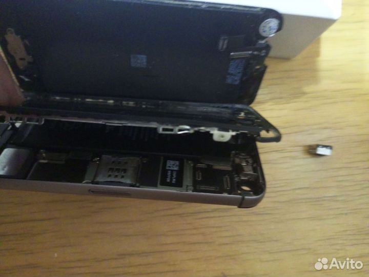 iPhone 5S, 16 ГБ