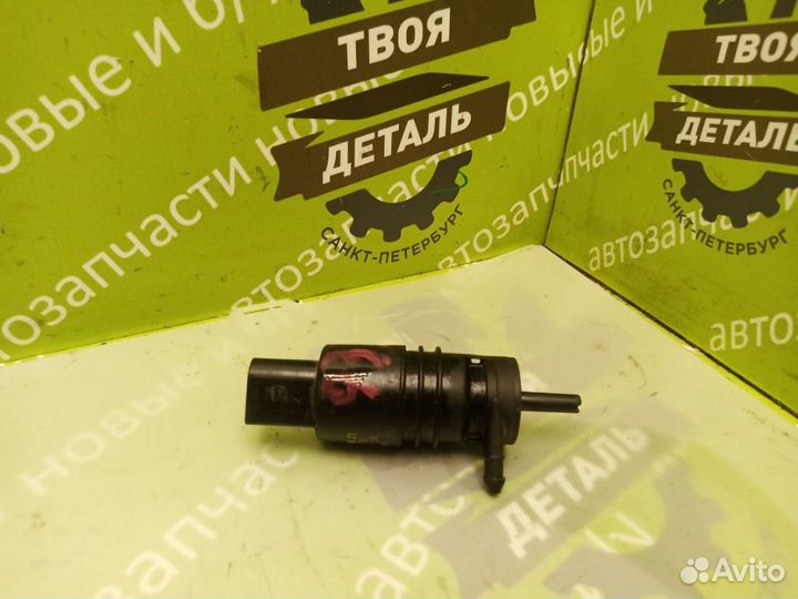 Насос стеклоомывателя Mercedes-Benz W212 M271860