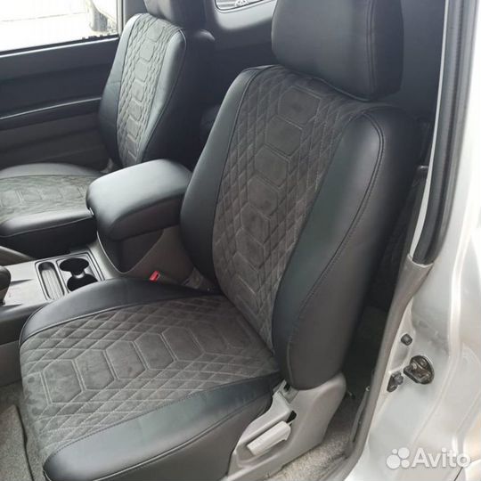 Чехлы Mitsubishi Pajero 3/4