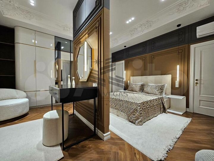 4-к. квартира, 180 м², 7/32 эт.