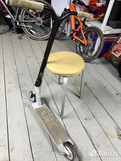 Трюковой самокат Chilli