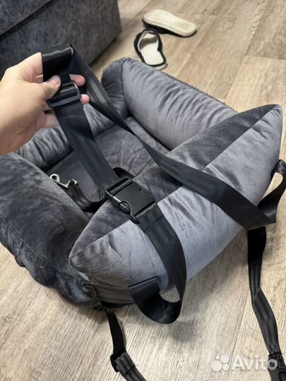 Автокресло для животных