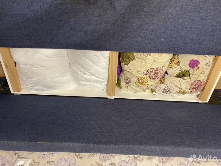 Диван-кровать 