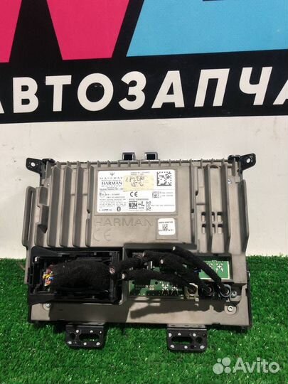 Монитор мультимедиа Maserati Levante M161 2019