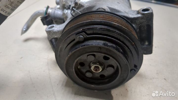 Компрессор кондиционера Mercedes C W205, 2015