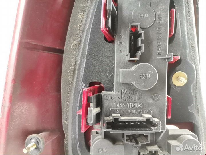 Фонарь задний правый Volkswagen Golf 3 1999