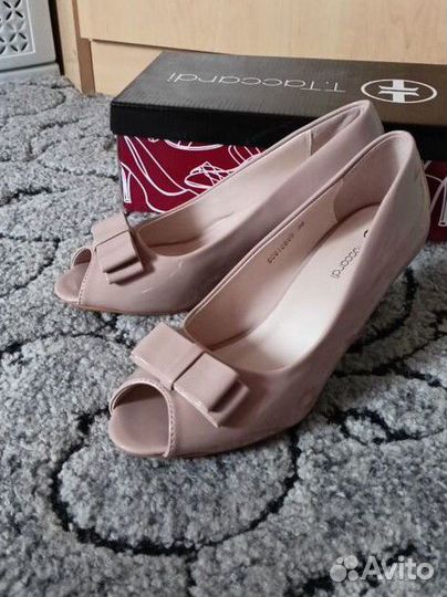 Туфли женские кремовые новые