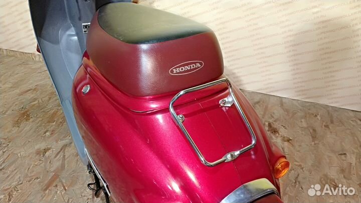 Скутеры Япония 49 куб. Хонда Джорно