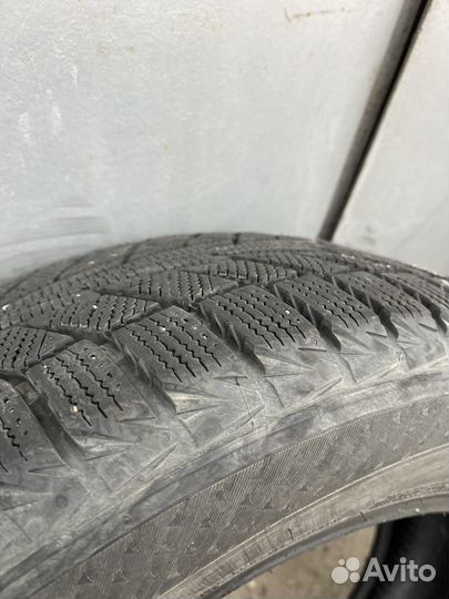 Hankook Winter I'Cept IZ2 215/60 R17