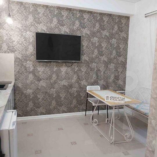 2-к. квартира, 35 м², 1/10 эт.